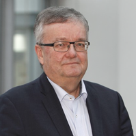 Dr. Karsten Schweichhart